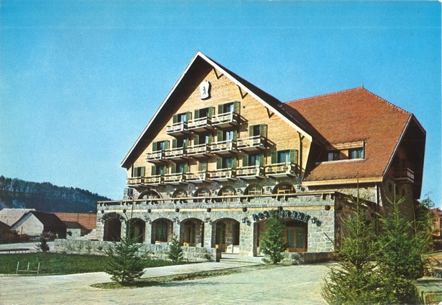 2079-1 - Sovata. Hanul Ursul Negru